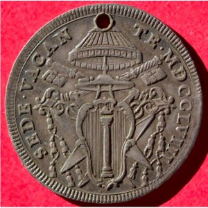 Аверс монеты Папская область, ½ скудо, 1758
