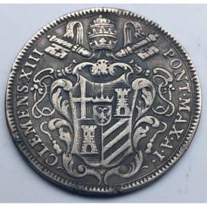 Аверс монеты Папская область, ½ скудо, 1759