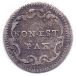 Реверс монеты Папская область, ½ гроссо, 1739, Надпись на реверсе: "NON EST PAX"