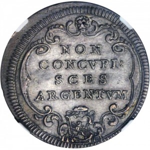 Реверс монеты Папская область, 1 джулио, 1704-1709, Надпись: "NON CONCVPI SCES ARGENTVM" в картуше на реверсе