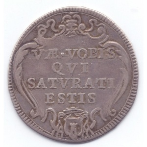 Реверс монеты Папская область, 1 джулио, 1731-1736, Герб на аверсе, надпись на реверсе: "VÆ VOBIS QVI SATVRATI ESTIS"…