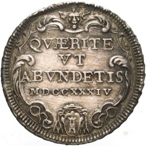Реверс монеты Папская область, 1 тестоне, 1734, Надпись на реверсе: "QVÆRITE VT ABVNDETIS"