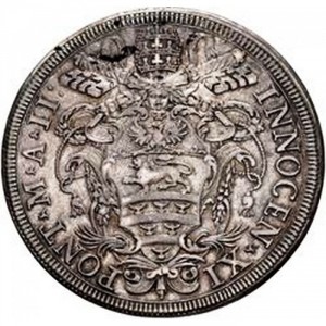 Аверс монеты Папская область, 1 пиастр, 1677, Герб на аверсе