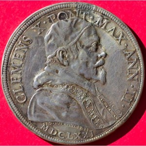 Аверс монеты Папская область, 1 пиастр, 1671-1672, Папа на аверсе