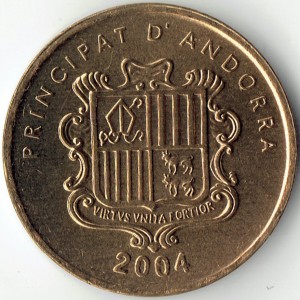 Аверс монеты Андорра, 2 сантима, 2004, Западноготическая застежка для одежды