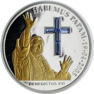 Реверс монеты Андорра, 10 динеров, 2005, Избрание нового Папы Римского Бенедикта XVI
