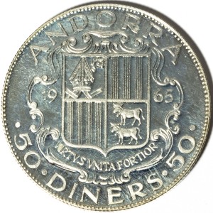 Аверс монеты Андорра, 50 динеров, 1965, Дом совета юстиции
