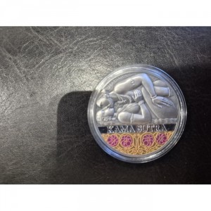 Реверс монеты Камерун, 1000 франков, 2025, Камасутра