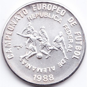 Реверс монеты Куба, 5 песо, 1988, Чемпионат Европы по футболу 1988, ФРГ. Удар