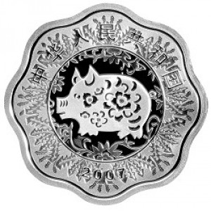 Аверс монеты Китай, 10 юань, 2007, Год свиньи /круг с волнообразным краем/