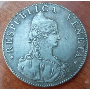Реверс монеты Венеция, 1 талер, 1756-1761