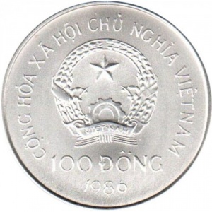 Аверс монеты Вьетнам, 100 донгов, 1986, XV зимние Олимпийские Игры, Калгари 1988 - Лыжник