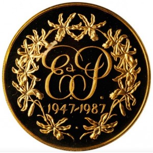 Реверс монеты Каймановы острова, 250 долларов, 1987, 40 лет свадьбе Королевы Елизаветы II и Принца Филиппа