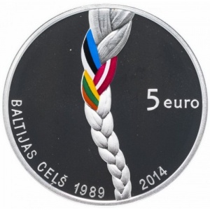 Аверс монеты Латвия, 5 евро, 2014, 25 лет Балтийскому пути