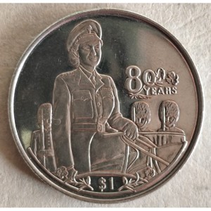 Реверс монеты Либерия, 1 доллар, 2006, 80 лет со дня рождения Королевы Елизаветы II /Елизавета II на коне/