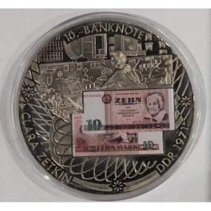 Реверс монеты Либерия, 1 доллар, 2002, ГДР, 10 марок, 1971