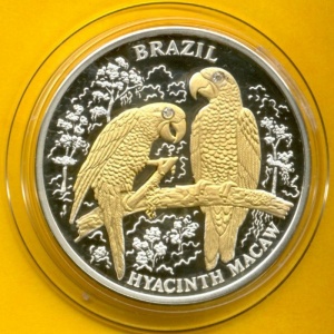 Реверс монеты Либерия, 10 долларов, 2004, Гиацинтовый ара - Бразилия