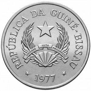 Аверс монеты Гвинея-Бисау, 5 песо, 1977