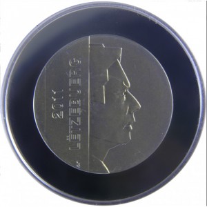 Аверс монеты Люксембург, 5 евро, 2011, Замки Люксембурга - Замок Мерш