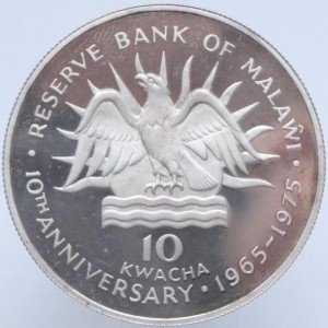 Реверс монеты Малави, 10 квач, 1975, 10 лет резервному банку