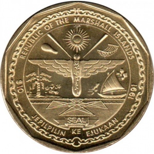 Аверс монеты Маршалловы Острова, 10 долларов, 1991, Героям Операции "Буря в пустыне"