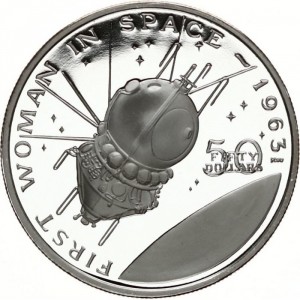 Реверс монеты Маршалловы Острова, 50 долларов, 1989, Первая женщина в космосе