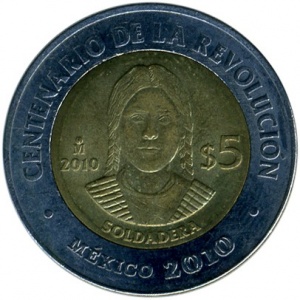 Реверс монеты Мексика, 5 песо, 2010, Солдадера