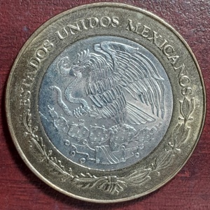Аверс монеты Мексика, 100 песо, 2005, Агуаскальентес /Герб штата/