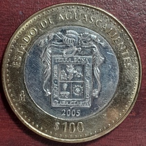 Реверс монеты Мексика, 100 песо, 2005, Агуаскальентес /Герб штата/