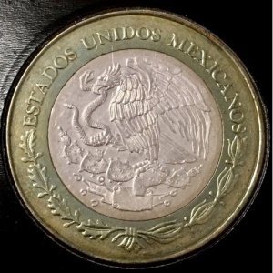 Аверс монеты Мексика, 100 песо, 2007, Керетаро Артеага