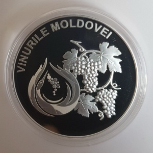 Реверс монеты Молдавия, 50 леев, 2020, Молдавские вина