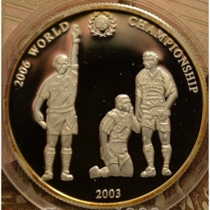 Реверс монеты Монголия, 500 тугриков, 2003, Чемпионат мира по футболу, Германия 2006 /два игрока и рефери/