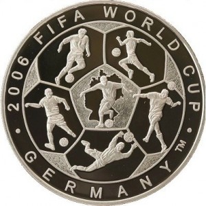 Реверс монеты Монголия, 500 тугриков, 2006, Чемпионат мира по футболу FIFA, Германия 2006 /6 футболистов/