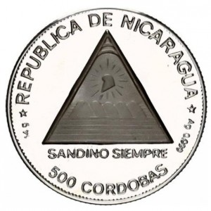 Аверс монеты Никарагуа, 500 кордоб, 1984, 50-я годовщина смерти Аугусто Сезара Сандино /Эстрада, Сандино и Уманзор/