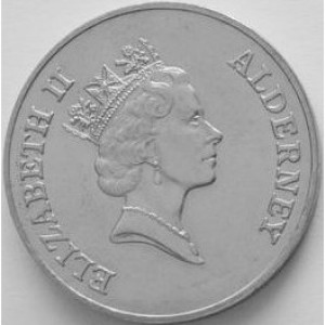 Аверс монеты Олдерни, 5 фунтов, 1996, 70 лет со дня рождения Королевы Елизаветы II
