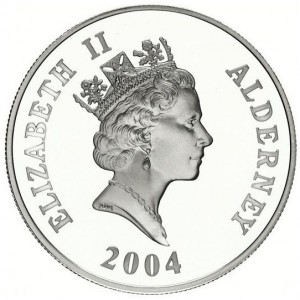 Аверс монеты Олдерни, 5 фунтов, 2004, 200 лет локомотивам / поезд проезжает виадук/