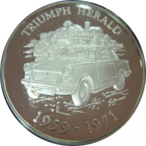 Реверс монеты Олдерни, 5 фунтов, 2009, Британские автомобили - Triumph Herald