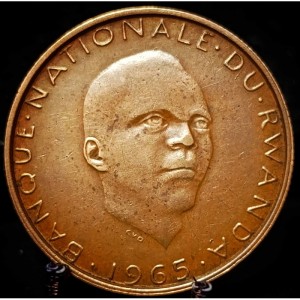 Аверс монеты Руанда, 5 франков, 1964-1965
