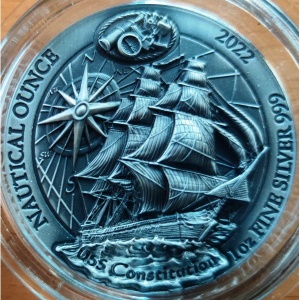 Реверс монеты Руанда, 50 франков, 2022, USS Constitution /Антик/