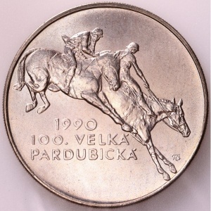 Реверс монеты Словакия, 100 крон, 1990, 100-ые скачки в Пардубице