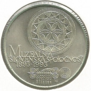 Реверс монеты Словакия, 100 крон, 1993, 100 лет словацкому музейному обществу
