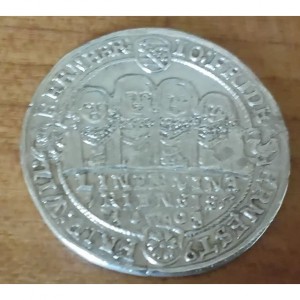 Аверс