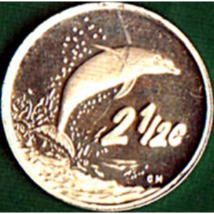 Реверс монеты ЮАР, 2½ цента, 2001, Дельфин