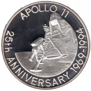 Реверс монеты Тёркс и Кайкос, 20 крон, 1993, Аполлон 11 - Астронавт спускается по лестнице