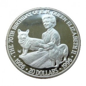 Реверс монеты Тёркс и Кайкос, 20 долларов, 1996, 70 лет со дня рождения Королевы Елизаветы II