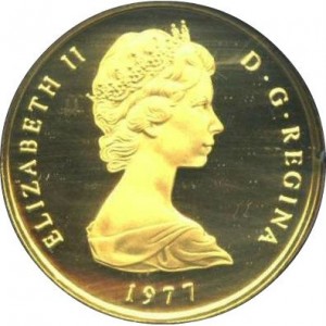 Аверс монеты Тёркс и Кайкос, 50 крон, 1977, 25 лет правлению Королевы Елизаветы II